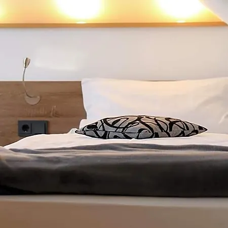 Metzgerei Drei Linden Hotel 3*