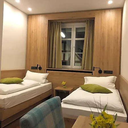Metzgerei Drei Linden Hotel